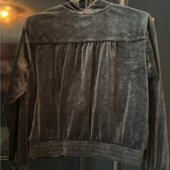 Ugg Set joggers and sweatshirt size M like new - Picture 7 of 7